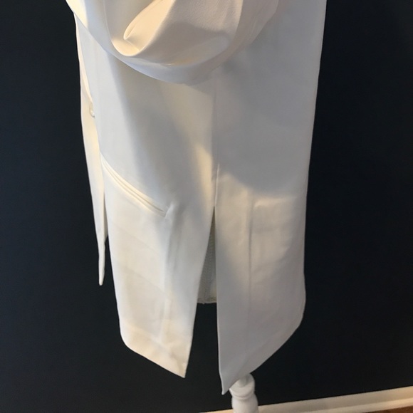 White Oversized Boyfriend Blazer - Picture 5 of 8